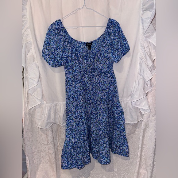 Blue floral Baby Doll Dress - Picture 2 of 6